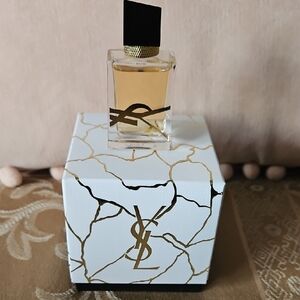 Yves Saint Laurent Perfume with Black and Gold Accent, 25 Fl OZ